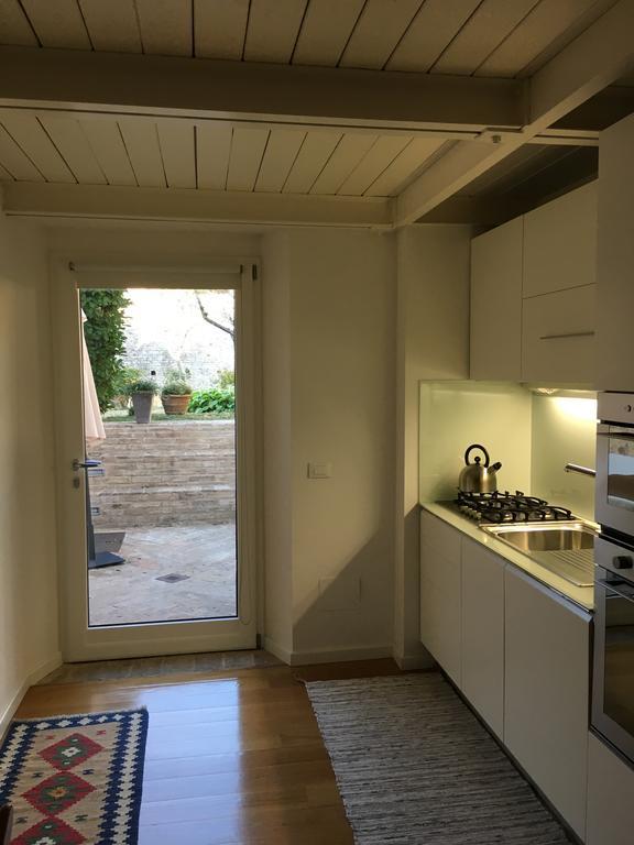 Anfihouse - Assisi Relais Apartment Luaran gambar